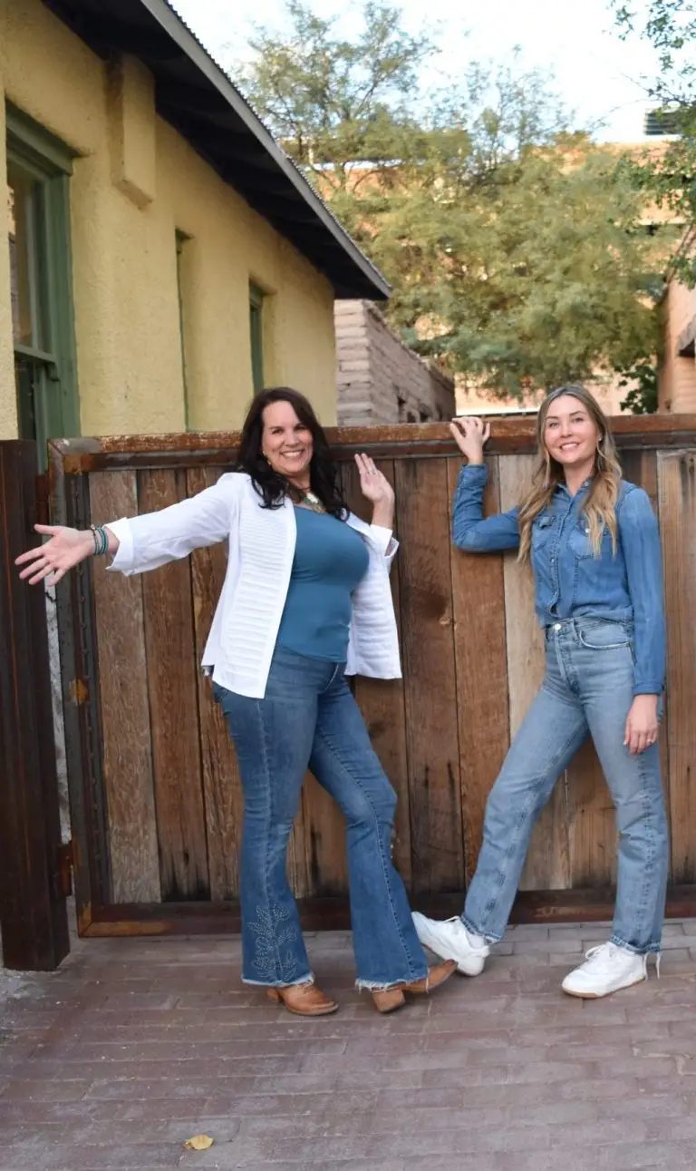 Photo of Robin Singer and Sarah Smith welcoming you to contact The Agent CoOp!